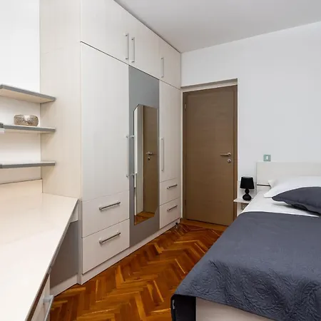 Luxury Mocca Apartment *