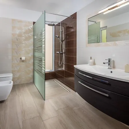 Luxury Mocca Apartment *